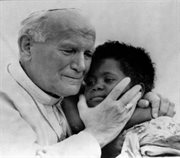 Pielgrzymka Jana Pawła II do Afryki. Madagaskar, Antananarivo 1998 r.