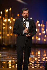 Benn Affleck z Oscarem za film 