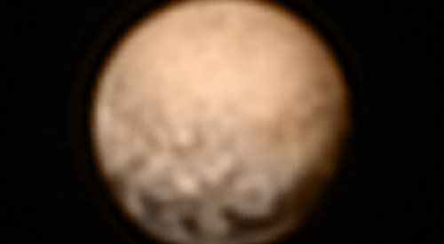 Pluton w obiektywie New Horizons