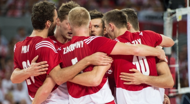 Polacy cieszą się z punktu podczas meczu grupy A mistrzostw świata siatkarzy z Australią
