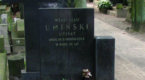 Nagrobek Władysława Umińskiego na Powązkach, autor: Grzegorz Petka, źr. Wikimedia Commonsdp