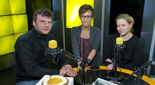 Maria Budzyńska i Artur Strybuć wraz z Justyną Dżbik w Czwórce