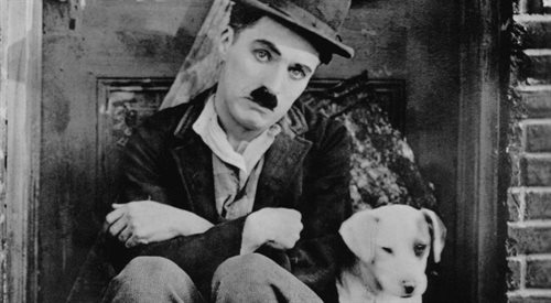 Charlie Chaplin w filmie Psie życie