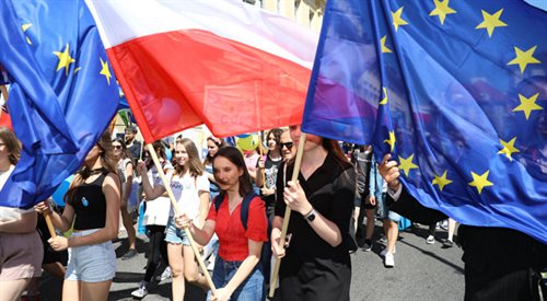 Uczestnicy 19. Parady Schumana zbierają się. Parada w tym roku odbywa się pod hasłem: Europa ma znaczenie. Warszawa, 2017