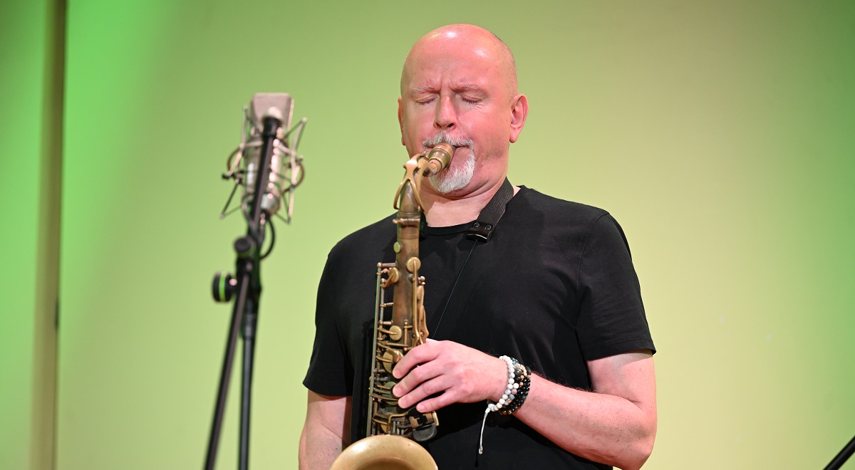 Adam Pierończyk - mistrz polskiego saksofonu - wystąpił w kolejnej odsłonie cyklu "Jazz.PL". W Studiu Polskiego Radia im. Władysława Szpilmana tym razem usłyszeliśmy materiał z nagranej w Meksyku jubileuszowej, dwudziestej płyty artysty - "Monte Albán".