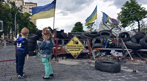 Rewolucja na kijowskim Majdanie poruszyła liryczne struny w wielu ukraińskich poetach (na zdjęciu pozostałość po barykadzie na kijowskim Majdanie)
