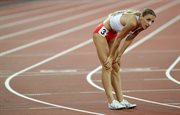 Polka Angelika Cichocka (C) w biegu finałowym na 800 m podczas lekkoatletycznych mistrzostw świata w Londynie