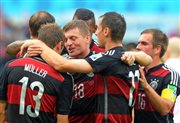 Radość Niemców po bramce Thomasa Muellera w meczu z USA