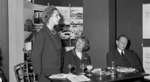 Sue Ryder na konferencji w Londynie w 1965 roku