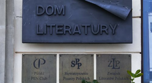 Dom Literatury w Warszawie dla pisarzy i poetów z Ukrainy stał się bezpieczną przystanią