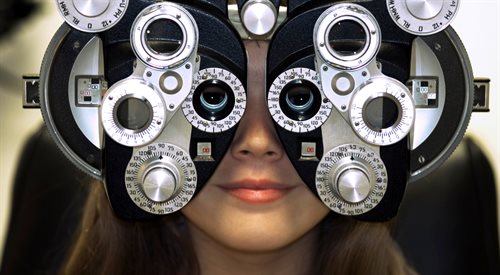 Ludzkie oczy w połączeniu z mózgiem, działają jak świetnej jakości sprzęt rejestrujący obraz