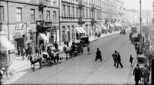 Ulica Nalewki od strony placu Muranowskiego w roku 1939