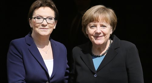 Pod przewodnictwem premier Ewy Kopacz i kanclerz Niemiec Angeli Merkel odbywają się w Warszawie polsko-niemieckie konsultacje międzyrządowe