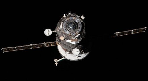 Bezzałogowy rosyjski statek kosmiczny Progress dotarł do ISS