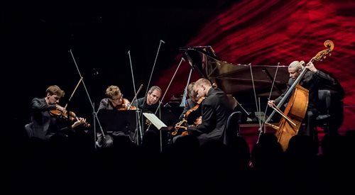 Piotr Anderszewski (fortepian), Lutosławski Quartet i Tomasz Januchta (kontrabas). Wrocław,  Narodowe Forum Muzyki, 20 listopada 2016 roku