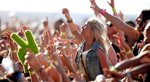 Festiwale muzyczne odbywają się też na antypodach, choć tam lato wypada w innym czasie. Na zdjęciu marcowy Future Music Festival w Australii