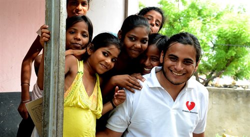 Wolontariusz, który zmienił życie indyjskich dzieci