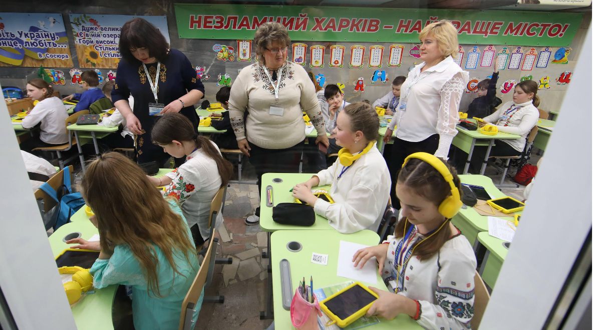 Polands Education Ministry data indicate some 50 to 60 thousand Ukrainian refugee children might not be attending school