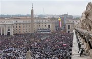 Uroczystości kanonizacyjne na placu Świętego Piotra w Watykanie