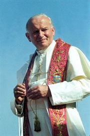 22.06.1983: II pielgrzymka papieża Jana Pawła II do Polski. Ojciec Święty konsekrował kościół pod wezwaniem Świętego Maksymiliana Kolbego w Nowej Hucie - Mistrzejowicach