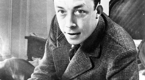 Albert Camus. Jego śmierć w 1960 roku wstrząsnęła całą Francja