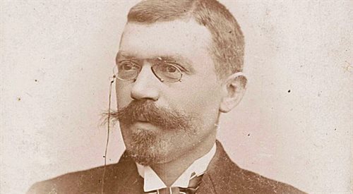Zdjęcie portretowe Edmunda Biernackiego z 1905 roku