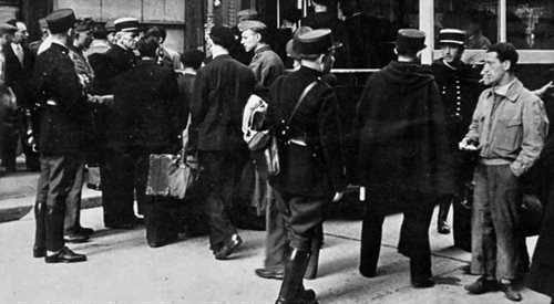Aresztowania Żydów w Paryżu przez francuską policję