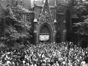 15 maja 1977, godz. 9. Kościół oo. Dominikanów, msza św. w intencji Stanisława Pyjasa