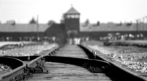 Dobranoc, Auschwitz. Wspomnienia byłych więźniów