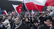 Warszawa: Manifestacja KOD w obronie mediów