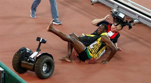 Usain Bolt w starciu z operatorem kamery