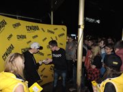 Gimper z fanami podczas finałowej imprezy Rich Tour w Warszawie