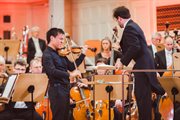 Luke Hsu i Orkiestra Filharmonii Poznańskiej pod batutą Łukasza Borowicza