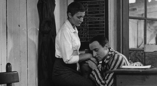 Scena z filmu Pasażerka. Na zdjęciu Anna Ciepielewska i Marek Walczewski. Rok 1963