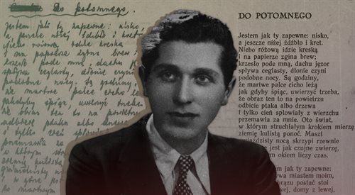 Tadeusz Gajcy według fotografii z 1938 roku. W tle rękopis wiersza Do potomnego oraz ten sam utwór w druku (Utwory zebrane, Warszawa 1952)