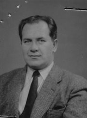 Wiktor Trościanko - poeta, powieściopisarz, publicysta. Pracownik Rozgłośni Polskiej Radia Wolna Europa w latach 1952-1976.