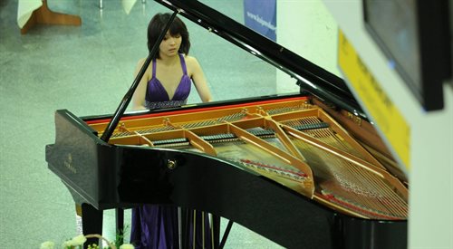 Claire Huangci jest laureatką VIII Konkursu Pianistycznego im. Fryderyka Chopina w Miami