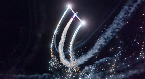 W ubiegłym roku na Bella Skyway Festival odbyły się m.in. świetlne akrobacje lotnicze