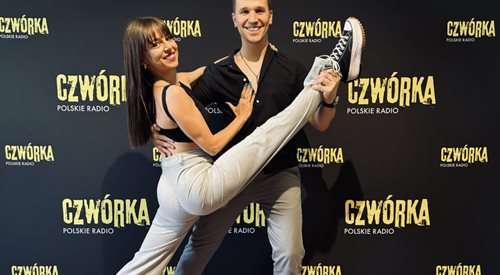 Duda  Adriana uczyli w Czwórce, jak tańczyć bachatę. Na zdjęciu: Adriana Drozdowicz i Maciej Duda.