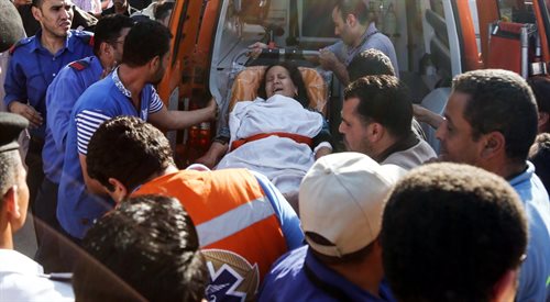 Kobieta ranna w zamachu terrorystycznym na Koptów 26 maja