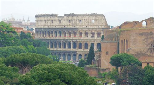 Rzymskie Koloseum, aut. Fczarnowski (2010), WikipediaCreativeCommons
