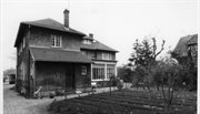 Siedziba Instytutu Literackiego w Maisons-Laffitte, Zdjęcie od strony ogrodu, lata 50.