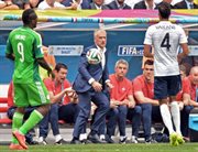 Selekcjoner Francuzów, Didier Deschamps, nie był zadowolony z postawy swoich piłkarzy w pierwszej połowie meczu