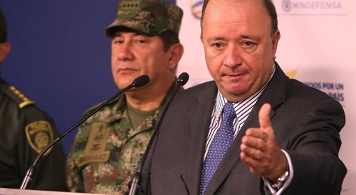 Kolumbijski minister obrony Luis Carlos Villegas mówi o zawartym porozumieniu pokojowym z FAARC, Bogota, 26 sierpnia 2016 r.