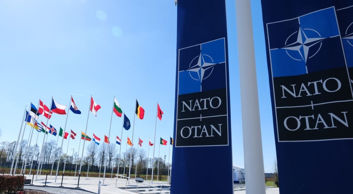 Ekspert: NATO i UE powinny wysłać żołnierzy na Ukrainę w ramach gwarancji bezpieczeństwa