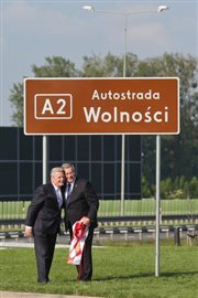 Prezydent RP Bronisław Komorowski i prezydent Niemiec Joachim Gauck, podczas uroczystości nadania Autostradzie A2 symbolicznej nazwy 