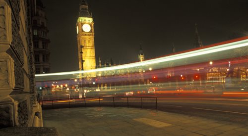 Londyn nocą z Big Benem w tle