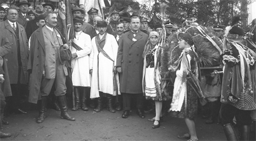 Wincenty Witos (drugi z lewej) w latach 30.