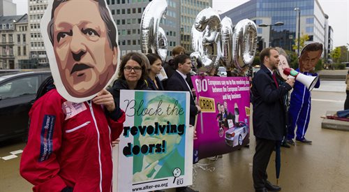 Eurokraci protestują w sprawie Barroso, chcą odebrania emerytury