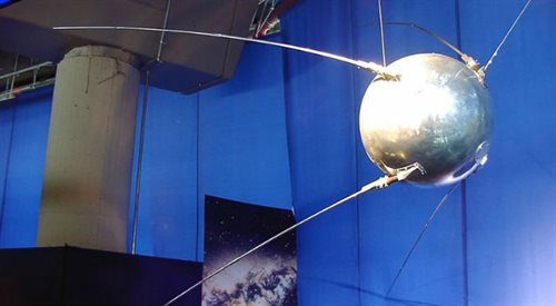 Replika Sputnika 1